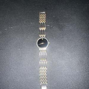 WOMENS ESTATE MOVADO MUSEUM TWO TONE STAINLESS STEEL WRISTWATCH,QUARTZ,RUNS,BOX